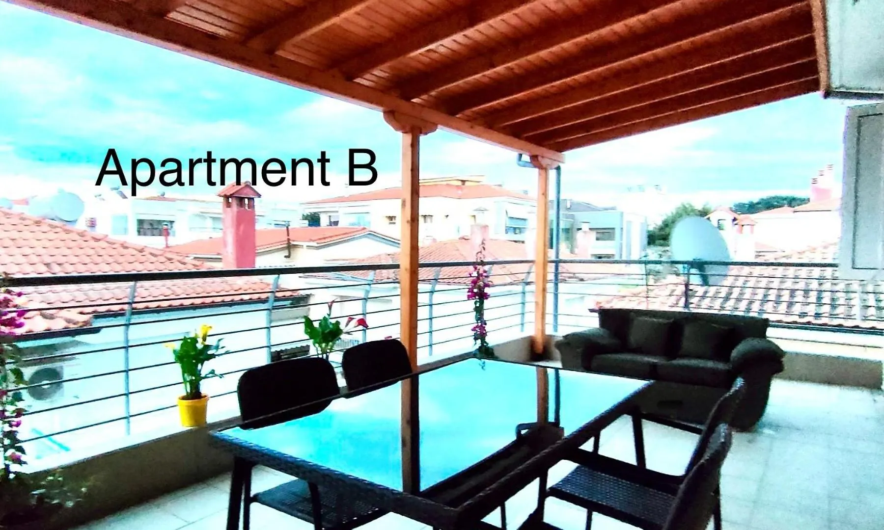 Paradise Mirka Two Apartments Skála Neón Epivatón